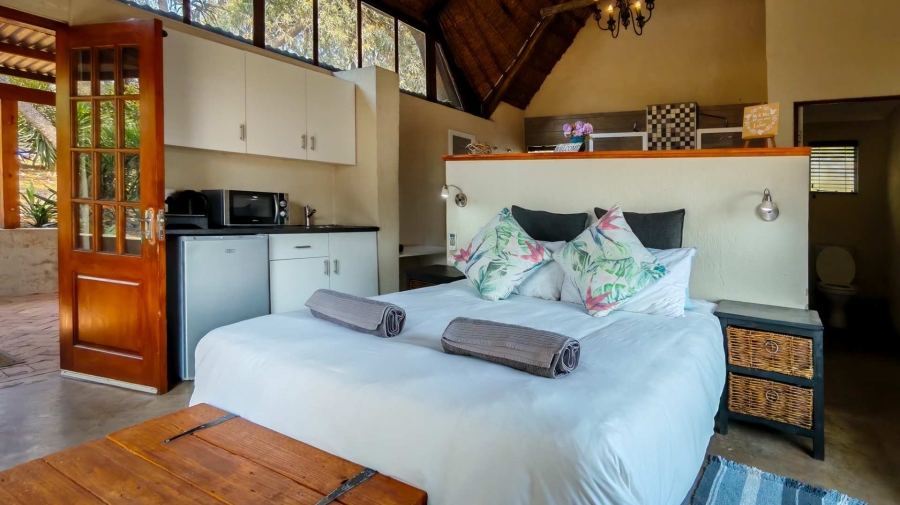 10 Bedroom Property for Sale in Hartbeespoort Rural North West